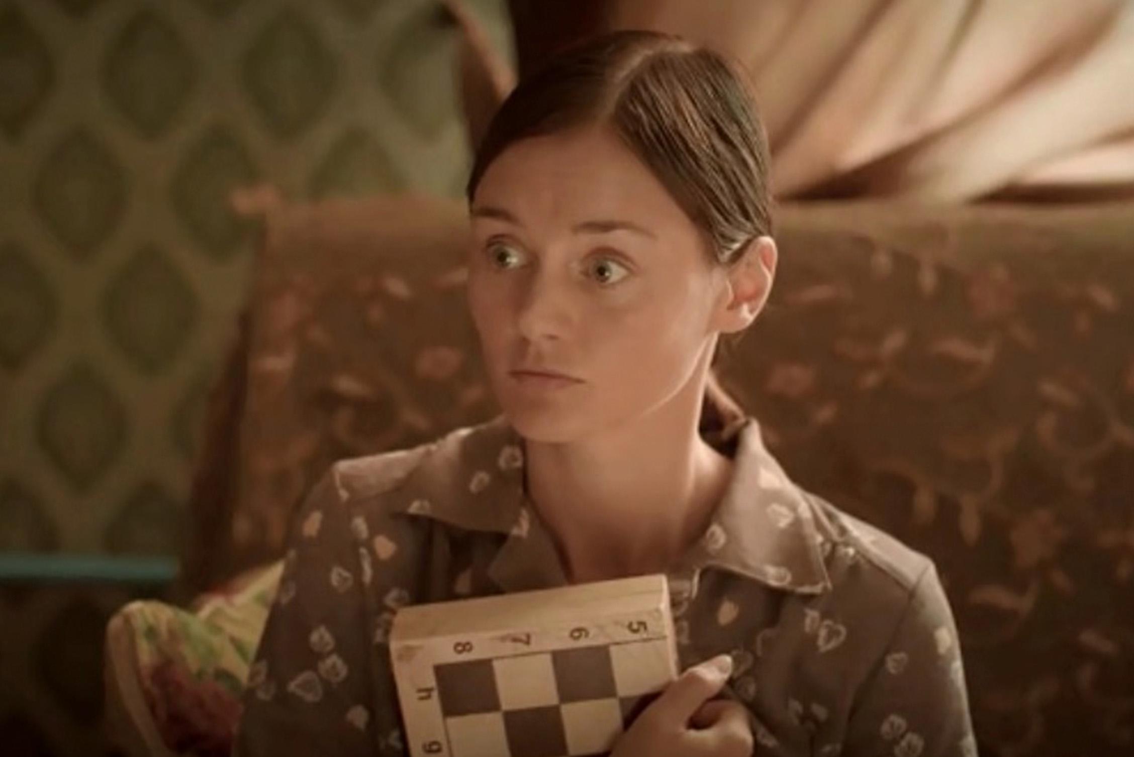 алёна коломина фильмы шахматная королева. алёна коломина фильмы шахматная королева. шахматная королева сериал валюшкина. шахматная королева фильм 2018. алёна коломина шахматная королева.